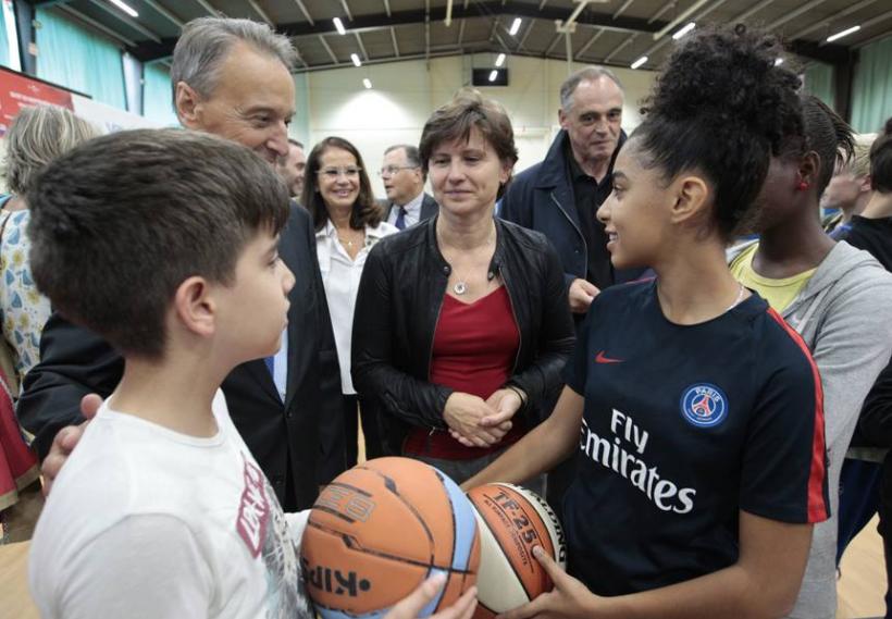 Ministrul Sportului din Franţa, Roxana Mărăcineanu: Franţa a învăţat handbal, fotbal şi rugby de la români 