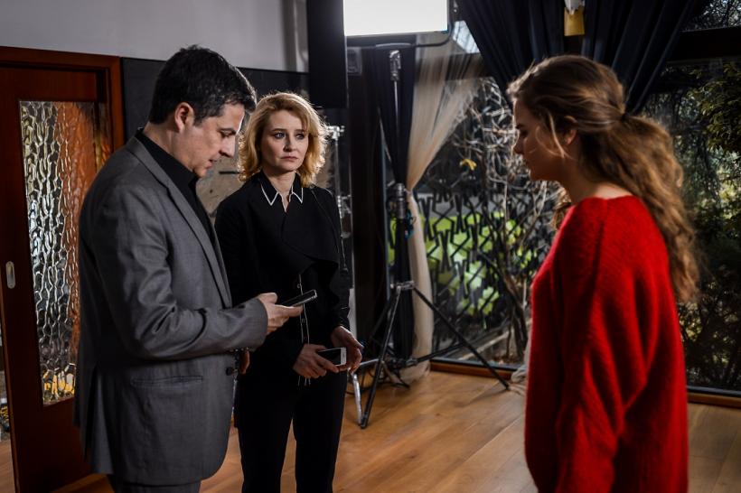 Fructul oprit sezonul 2 episodul 31. O cerere în căsătorie, o declarație emoționantă de dragoste și noi dezvăluiri importante 18657794