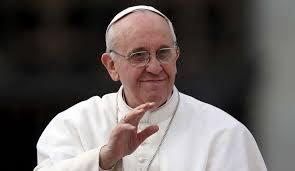 Papa Francisc a donat un ou de ciocolată de 20 de kilograme unei cantine sociale din Roma