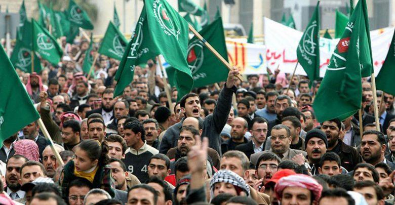„Frația Musulmană” devine mișcare „teroristă”