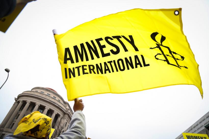 Amnesty critică state din UE în legătură cu un presupus transport de arme către Arabia Saudită