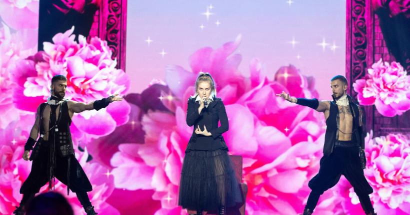 Reprezentanta României la Eurovision 2019, Ester Peony, a strălucit la deschiderea oficială