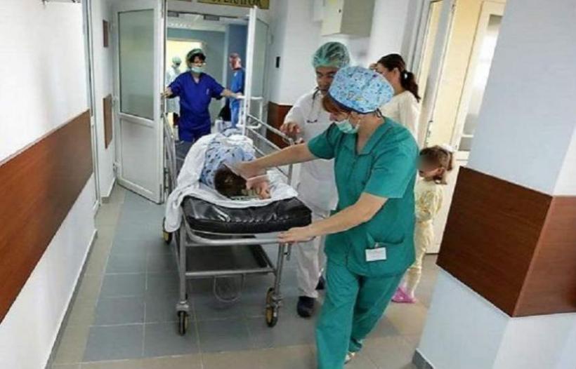 Accident dramatic la Sibiu! O femeie însărcinată în opt luni rănită în urma coliziunii a trei maşini