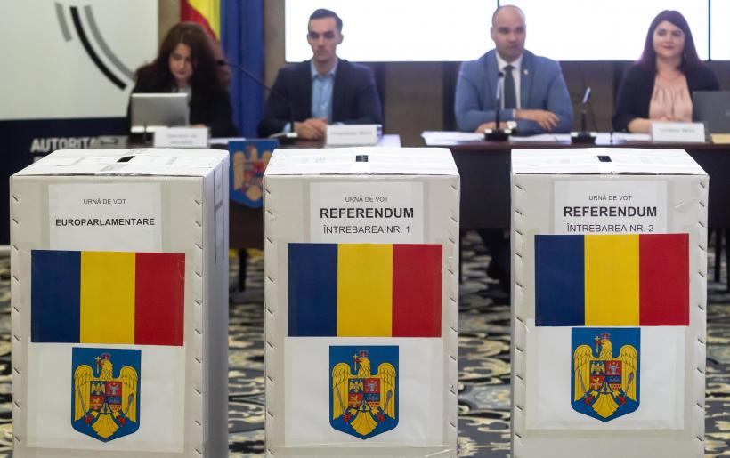 Simulare de vot pentru alegerile de duminică; AEP a prezentat paşii pe care trebuie să îi parcurgă alegătorul