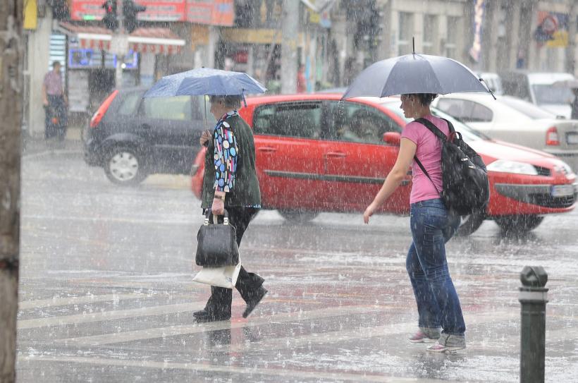 Prognoza METEO pentru perioada 27 mai - 24 iunie. Vremea se încălzește, dar ploile nu vom lipsi