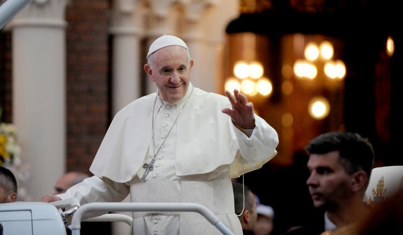 Papa Francisc a plecat de la Iași