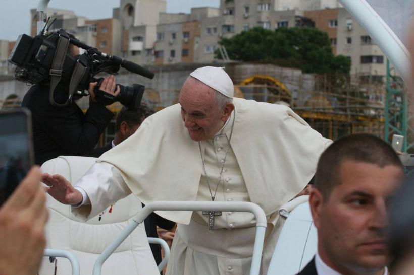 Papa Francisc: &quot;Nostalgia integriştilor este să revină la cenuşă&quot;