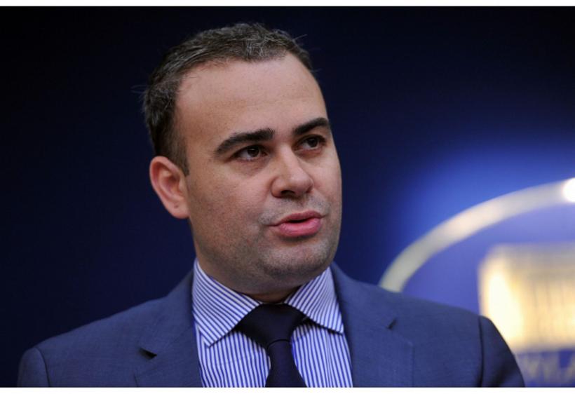 Breaking news! Darius Vâlcov, consilierul premierului Dăncilă, a demisionat din Guvern