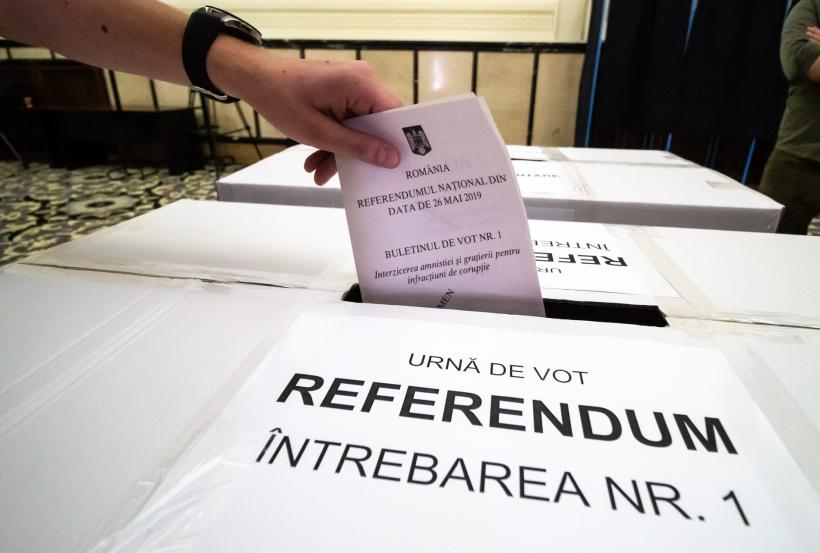 Probleme legate de referendumul lui Iohannis. Schimb de scrisori între CCR şi BEC