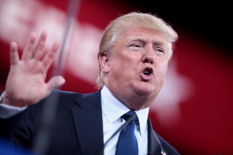 Donald Trump a avertizat Iranul că un atac american este iminent