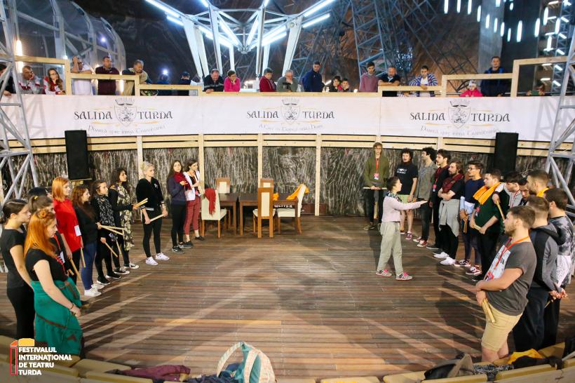 Spectacole și multe surprize la Festivalul Internațional de Teatru Turda