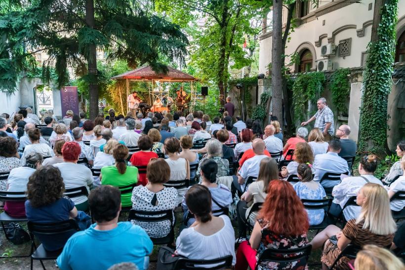O explozie de jazz în Grădina Institutului Cultural Român
