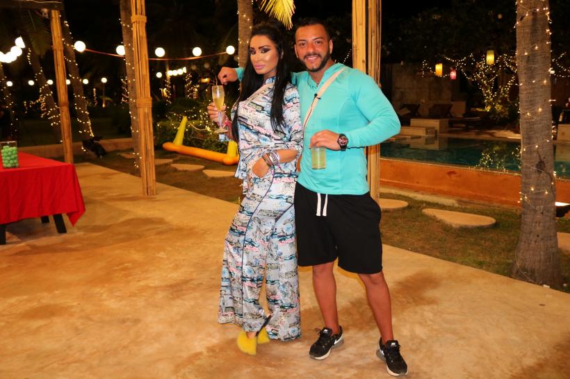 Insula Iubirii. Denisa a primit imagini cu tentativele lui Adrian de la Purimuntra:  “Nu cred că înțelege cât e de penibil!” 18670039