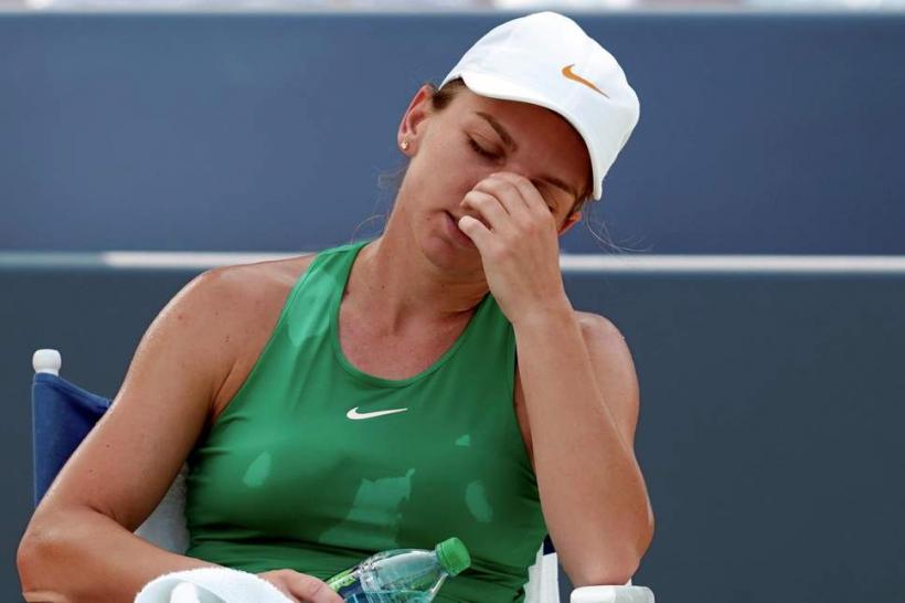 Simona Halep a abandonat în sferturile de finală la turneul de la Toronto