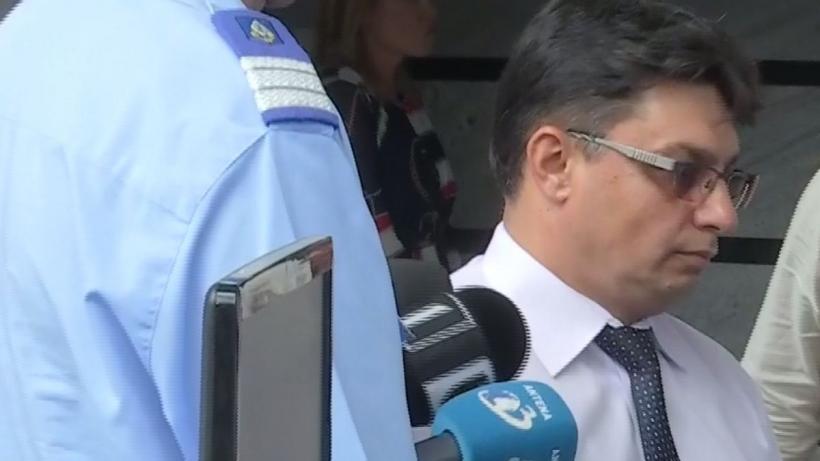 Tupeu. Procurorul Popescu, care a păzit poarta lui Dincă până la 6.00 dimineața, contestă în instanță suspendarea din magistratură