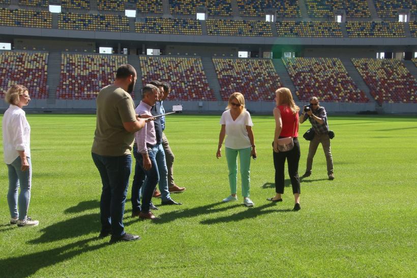 Arena Naţională: gazon nou, numai bun pentru fotbal