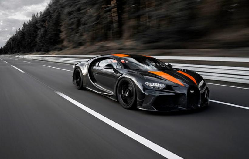 Record de viteză. Bugatti a atins 490.48 km/h