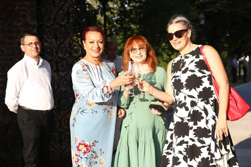 Sacrificiul, noul serial de la Antena 1 – avanpremieră pentru actori, echipă şi jurnalişti 18676011