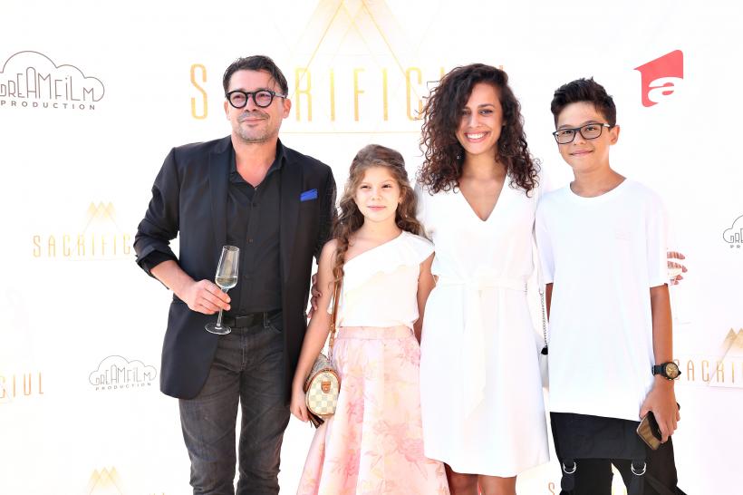 Sacrificiul, noul serial de la Antena 1 – avanpremieră pentru actori, echipă şi jurnalişti 18676014