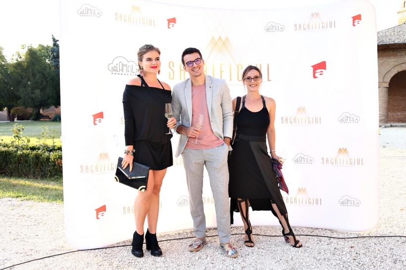 Sacrificiul, noul serial de la Antena 1 – avanpremieră pentru actori, echipă şi jurnalişti 18676016