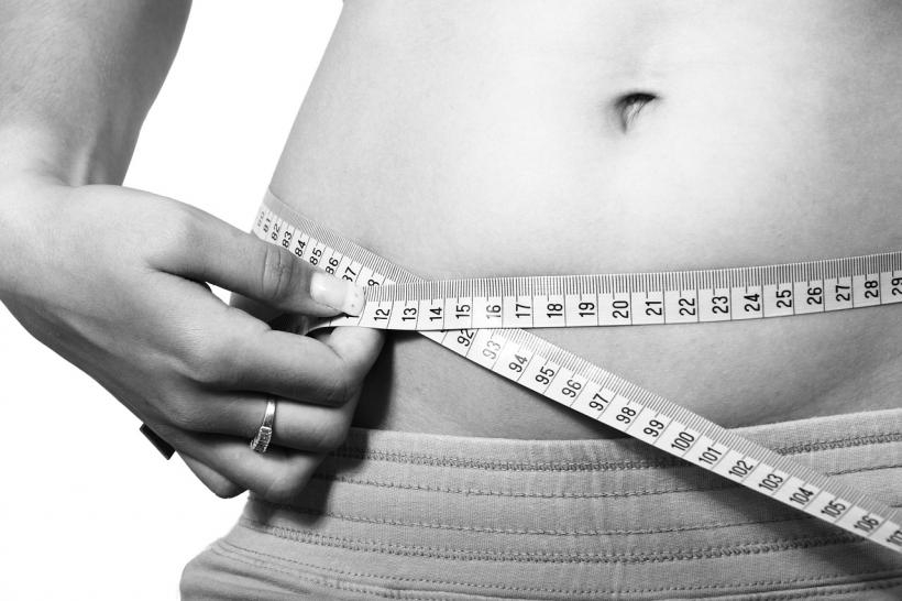 Grăsimea viscerală – fiecare kilogram în plus crește de 7 ori riscul de diabet, la femei