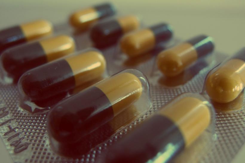 Ministerul Sănătăţii suspendă pentru şase luni distribuţia în afara ţării a unor medicamente citostatice