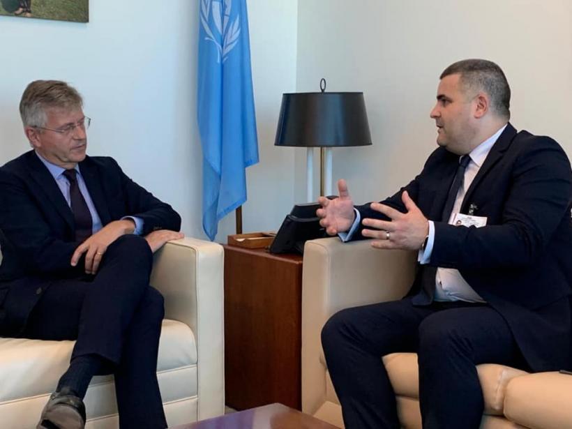 Ministrul Apărării, Gabriel Leș, întâlnire la New York cu subsecretarul general al ONU