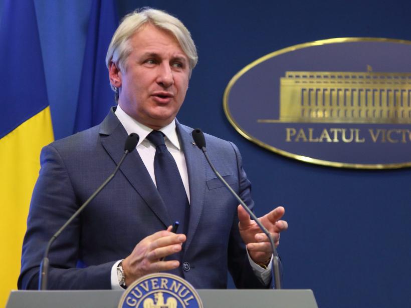 Teodorovici: Peste 50.000 de români au investit mai mult de 2,6 miliarde de lei în titlurile emise în programul Tezaur