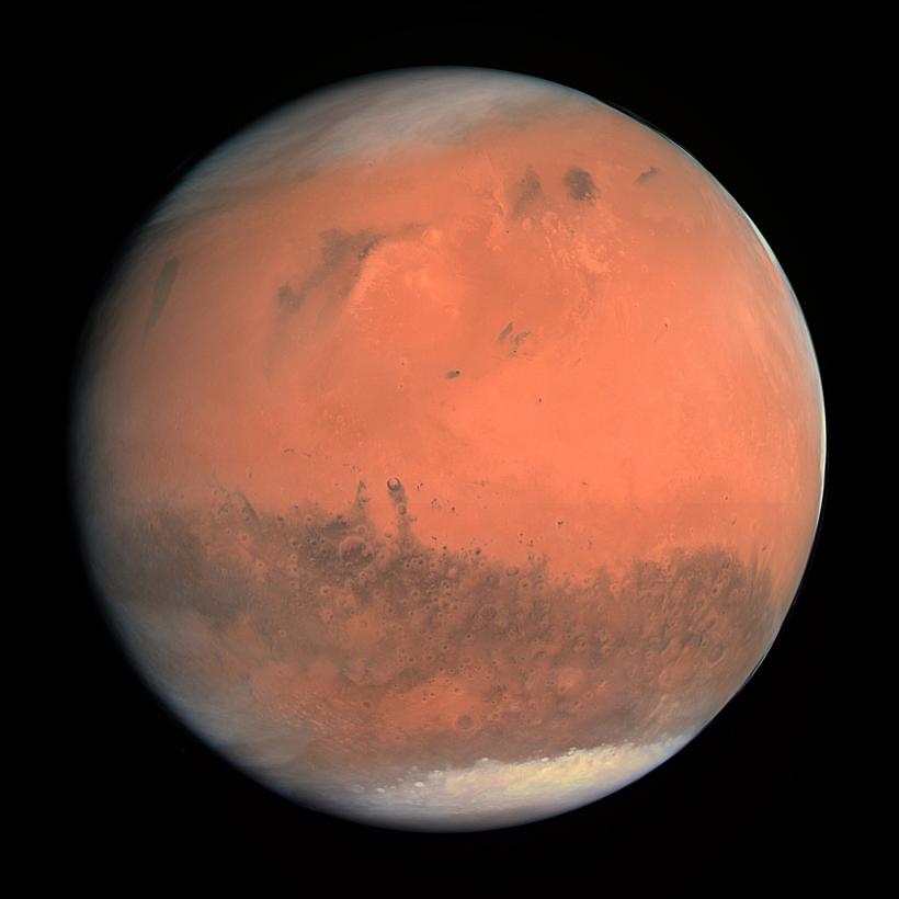 Studiu: Apa de pe planeta Marte s-a evaporat în urmă cu 3,5 miliarde de ani