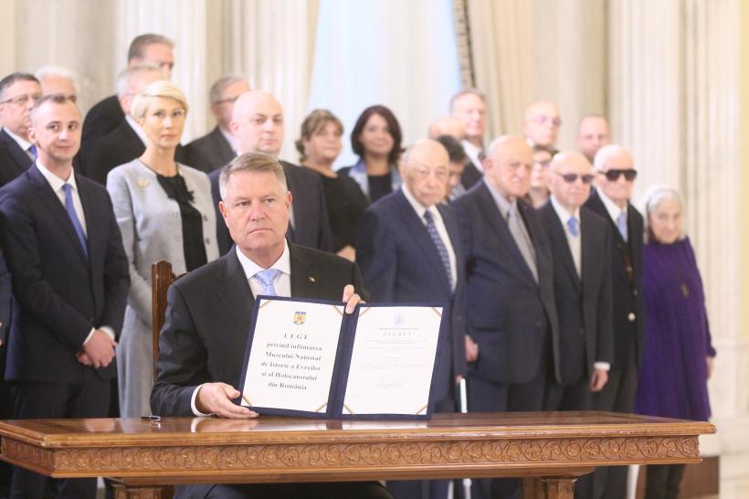 Legea privind înfiinţarea Muzeului Holocaustului din România, promulgată de preşedintele Iohannis