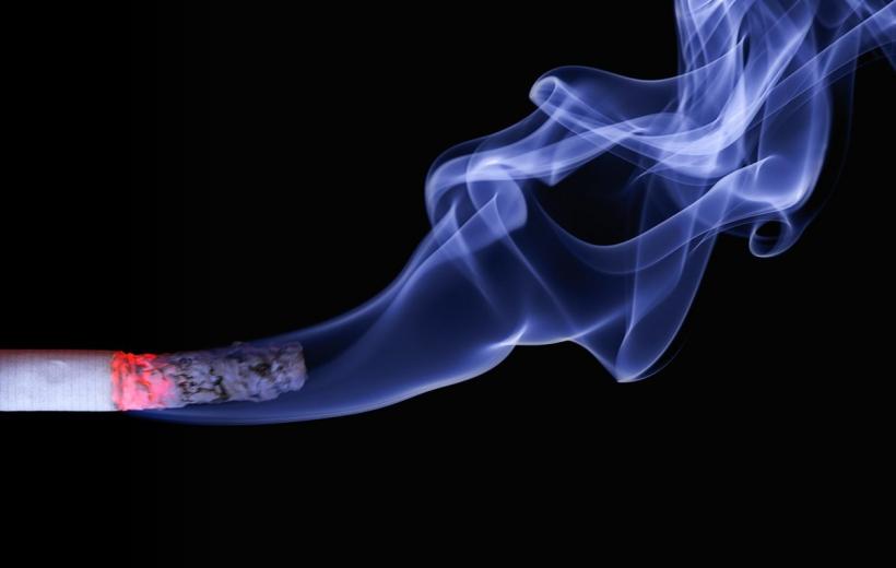 Peste 36.000 de români mor anual din cauza fumatului