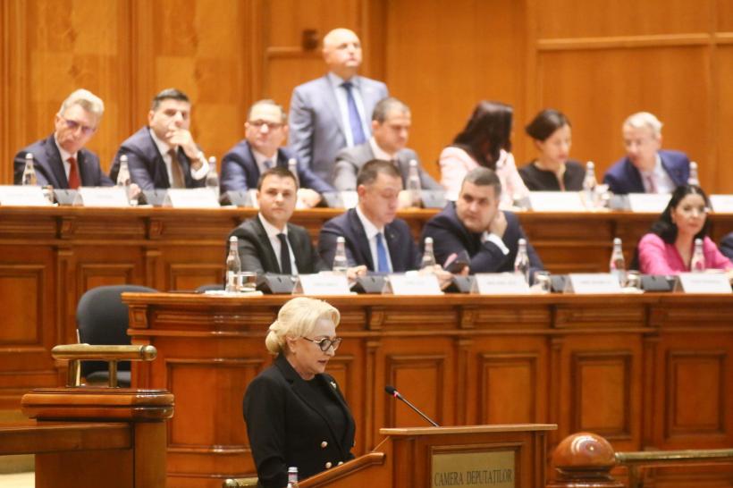Viorica Dăncilă, la Parlament: Mă uit în sală și văd aceiași oameni politici amatori și iresponsabili