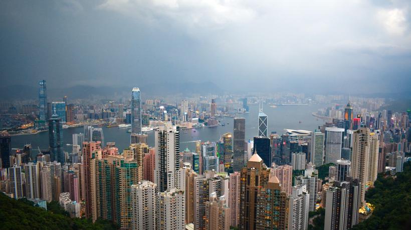 Loc de parcare vândut pentru suma de aproximativ un milion de dolari, în Hong Kong