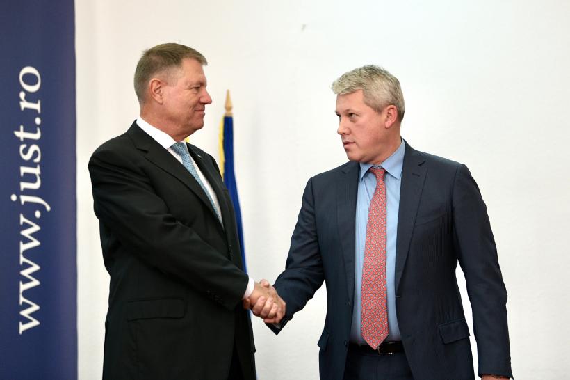 Klaus Iohannis i-a spus lui Cătălin Predoiu că are o sarcină dificilă ca ministru al Justiției