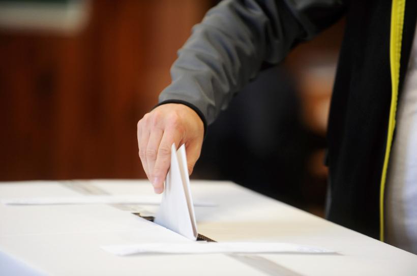 Alegeri prezidențiale 2019. BEC - prezenţa la urne: Până la ora 20,00, au votat 46,84% dintre alegători