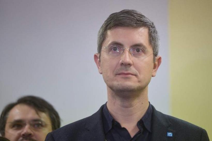 Dan Barna își exprimă susținerea față de guvernul demis de la Chișinău