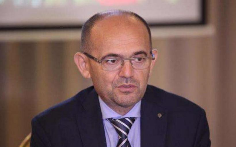 Prof.dr. Dafin Mureşanu: „TCC, debutul unei boli care durează toată viaţa”