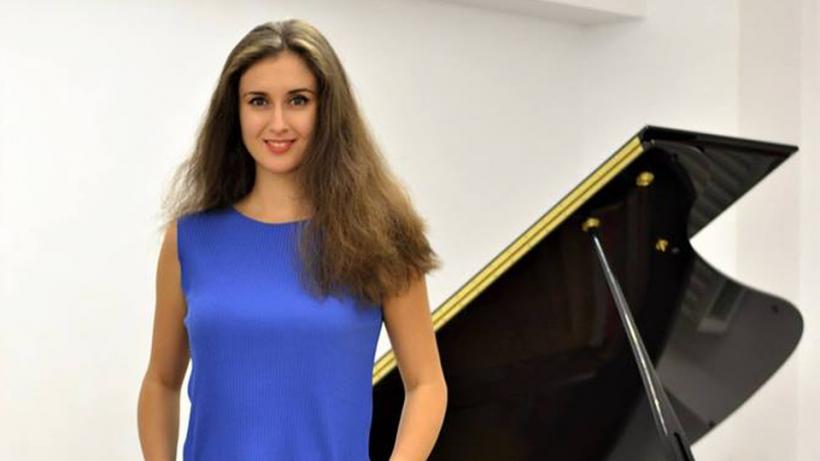 Recital de pian în onoarea Zilei Naționale a României susținut de pianista Sînziana Mircea