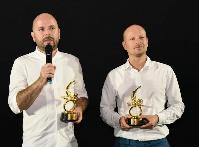 Monștri., de Marius Olteanu, premiul pentru cel mai bun film de debut la cea de-a 50-a ediție a Festivalului Internațional de Film din Goa, India