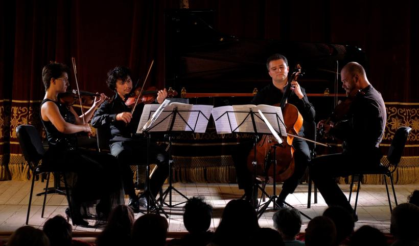 &quot;Drama per musica&quot; cu Cvartetul Arcadia la Palatul Tinerimea Română