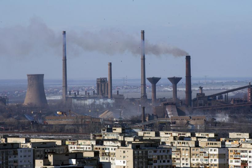 România, printre statele UE cu cel mai mare declin al producției industriale, în octombrie