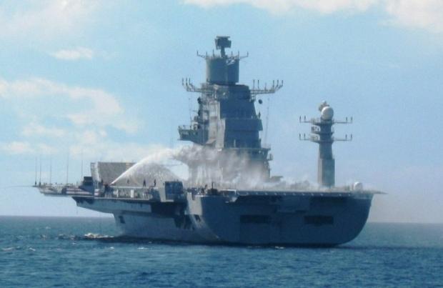 Singurul portavion rusesc a luat foc