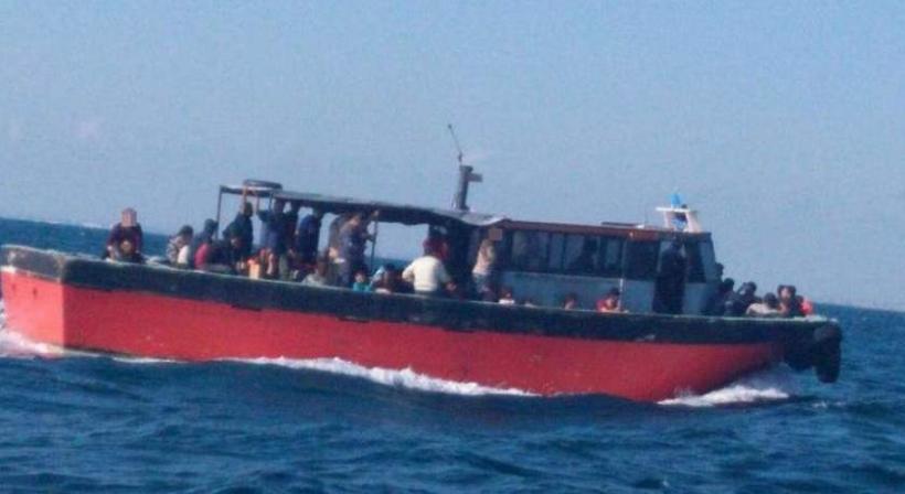 Șapte persoane au decedat și 64 au fost salvate de pe o ambarcațiune cu migranți care s-a scufundat în estul Turciei