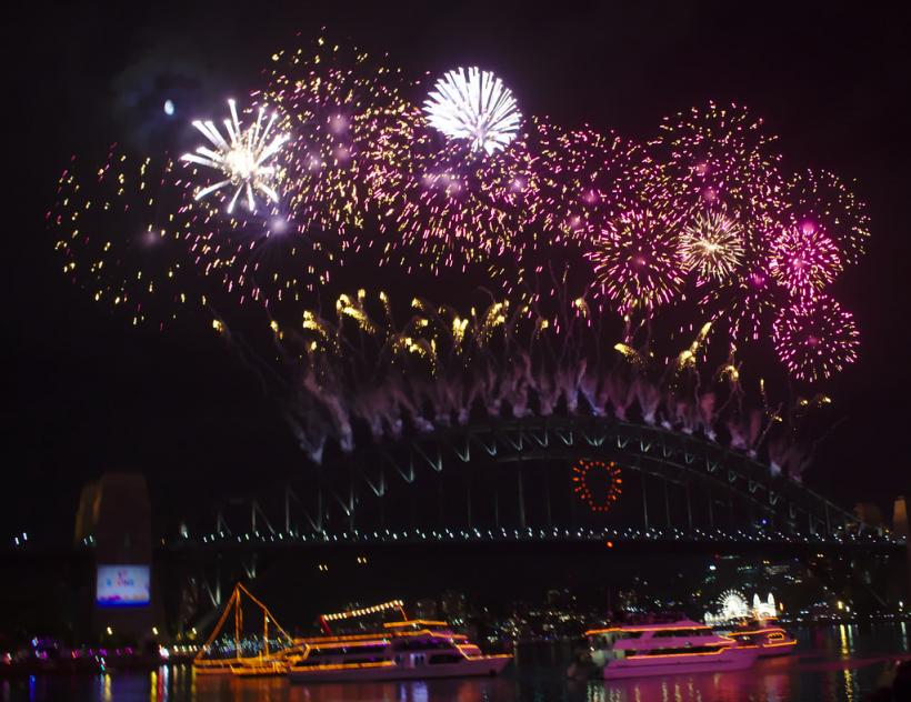 Eşec al unei petiţii semnată de peste 260.000 de persoane pentru renunţarea la spectacolul de artificii din Sydney