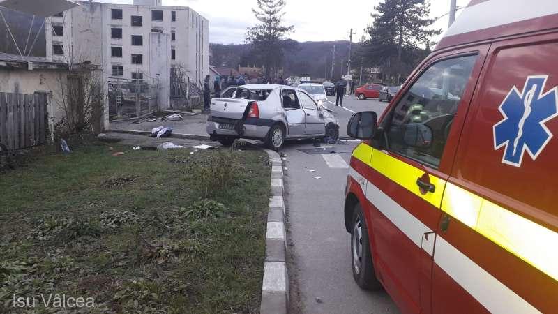 Fetiţa rănită în accidentul de la Băile Govora, transferată la Bucureşti pe cale terestră cu o ambulanţă SAJ