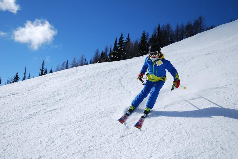 În Straja se schiază pe 15 kilometri de pârtie