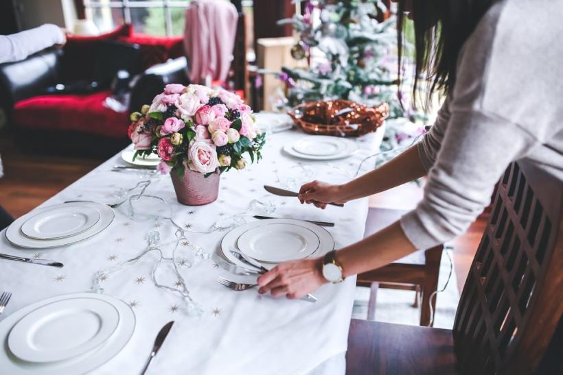 Cum să eviţi conflictele la mesele de sărbători