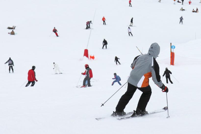 Pârtia de schi din staţiunea Sovata se va deschide în prima zi a Anului Nou