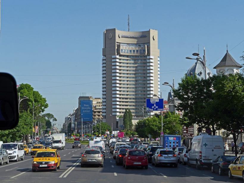 România trage în jos ratingul Bucureştiului