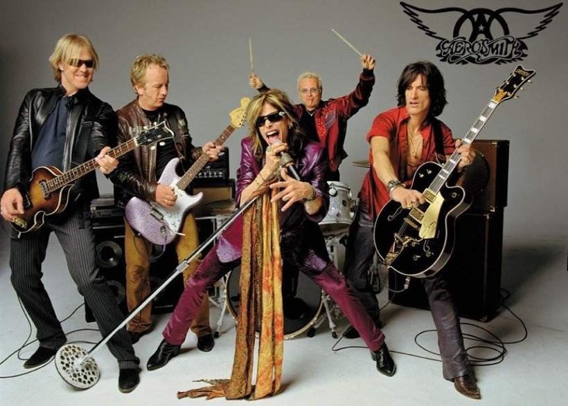 Invitați surpriză la concertul aniversar al legendarei trupe rock Aerosmith